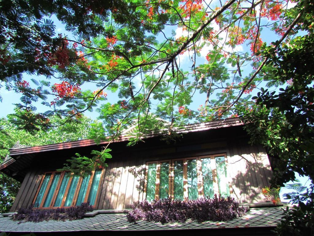 Santitham Guest House Chiang Mai Exterior foto